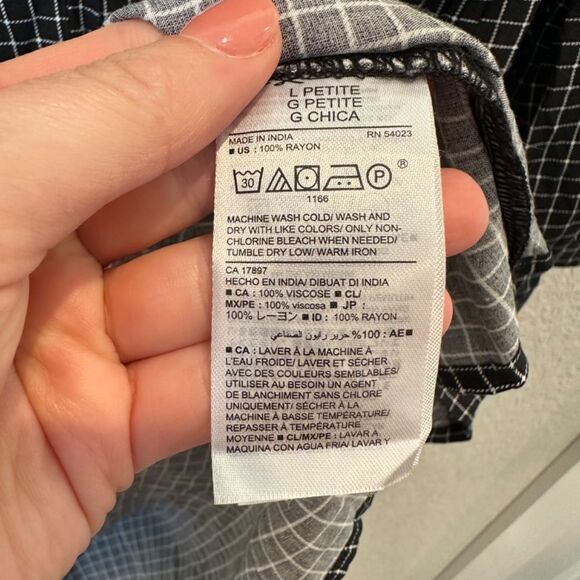 NWT Old Navy Black & White Windowpane Split Neck Loose Mini Dress - Size LP - Picture 5 of 6